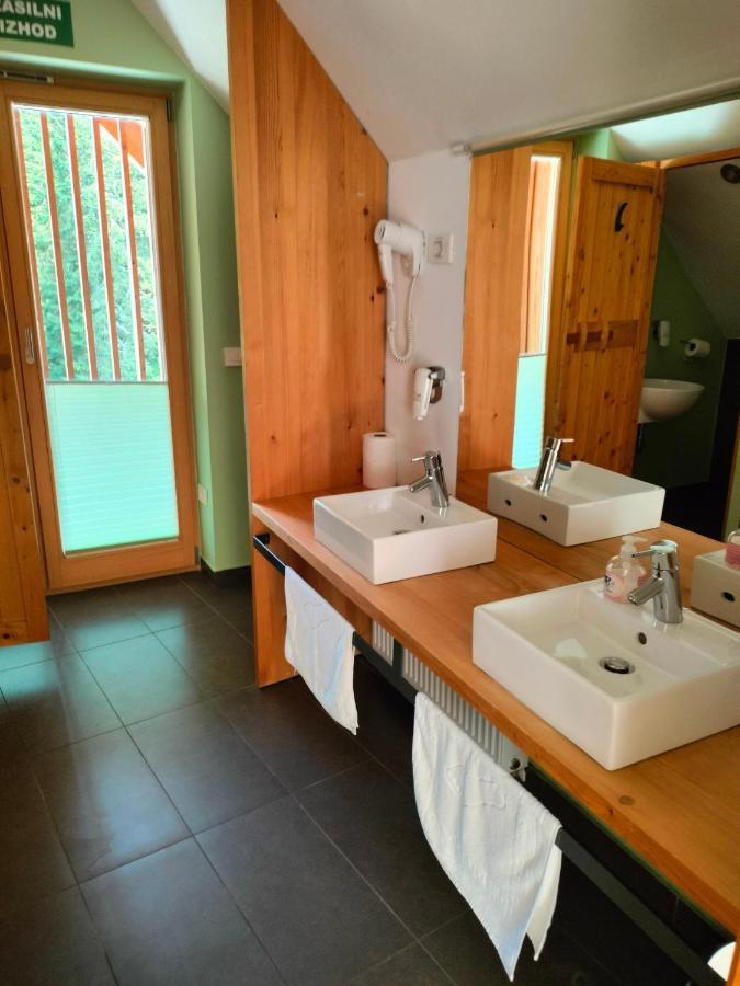 Hotel Jelka Pokljuka Goreljek Ngoại thất bức ảnh